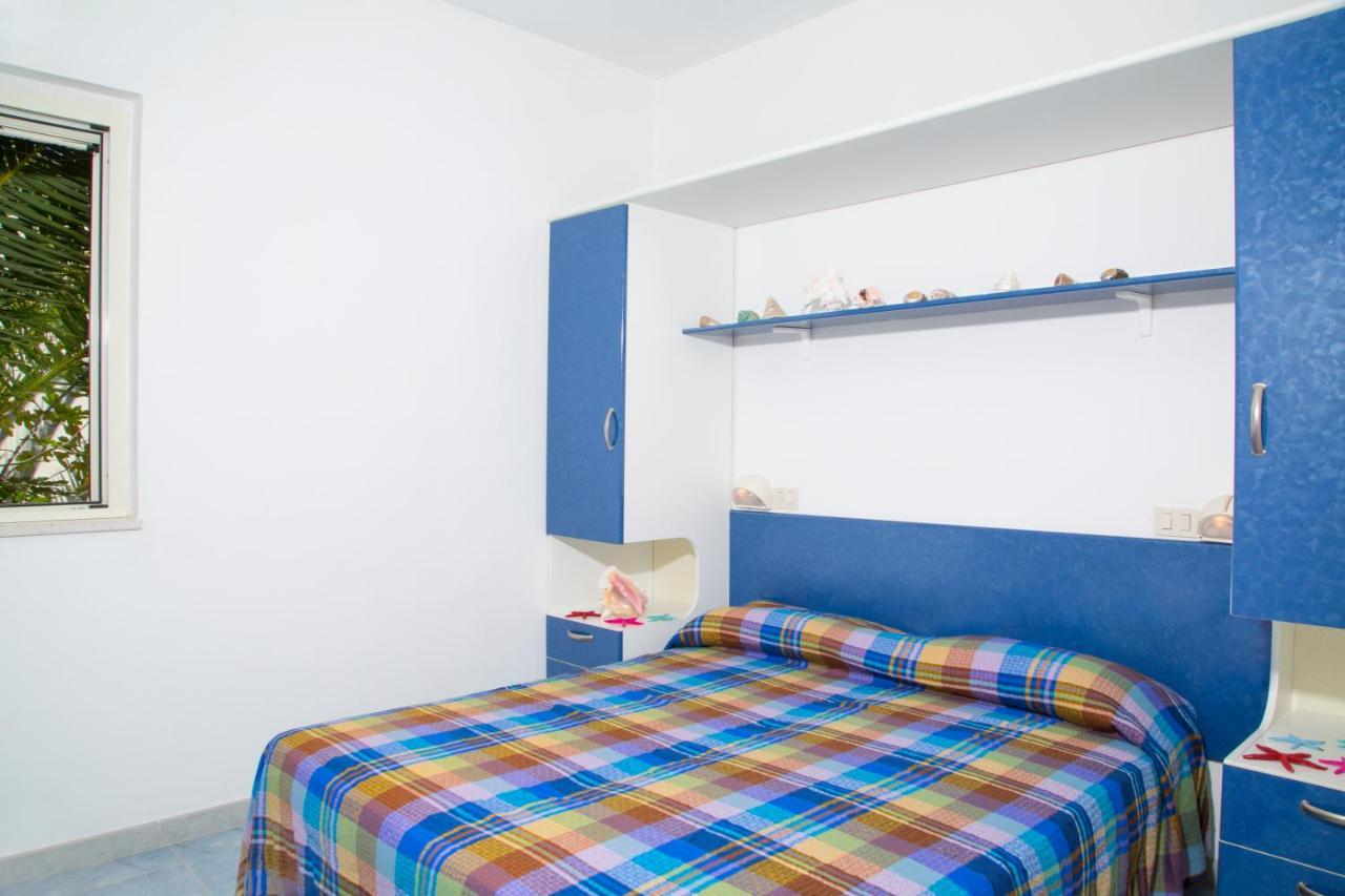 Residence La Conchiglia Vieste Bagian luar foto